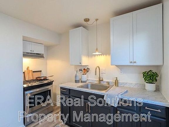 5th image of 1614 Republic Ave APT B
