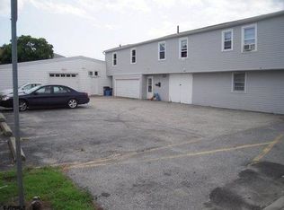 115 Newport Ct, Ventnor City, NJ 08406