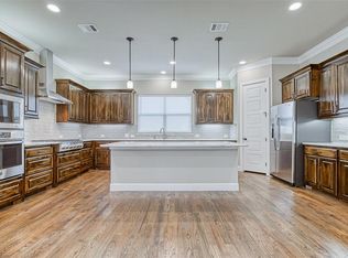 8253 Laflin Ln, Dallas, TX 75231