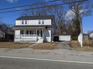 3567 W Shore Rd, Warwick, RI 02886