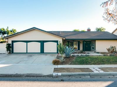 38 E Magellan St, Thousand Oaks, CA, 91360