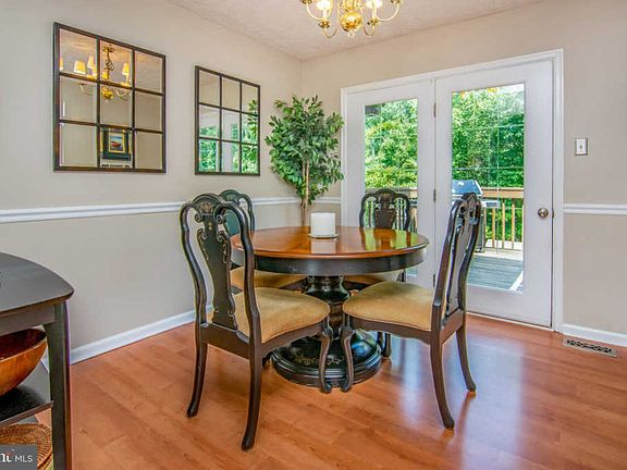 4th image of 8229 Berryfield Dr