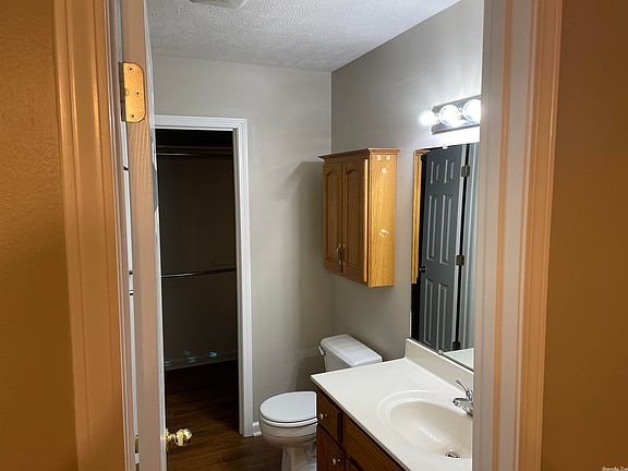 5th image of 1725 Ozark Dr