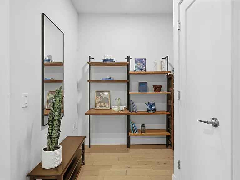 901 Jefferson St #513 — Photo 3