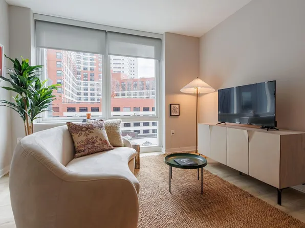 180 Morgan Street image 104 of 140