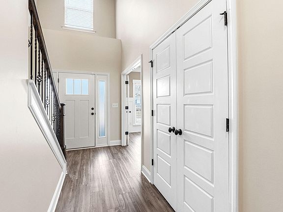 4th image of 1100 Gregory Landing Drive