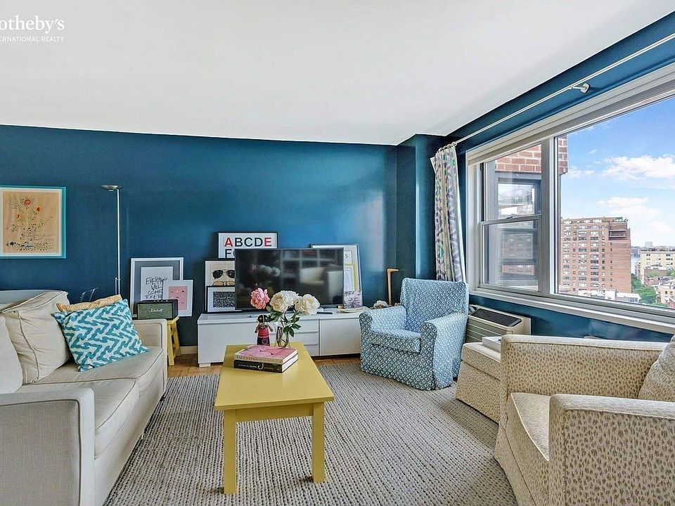 1st image of 14 Horatio St APT 15E
