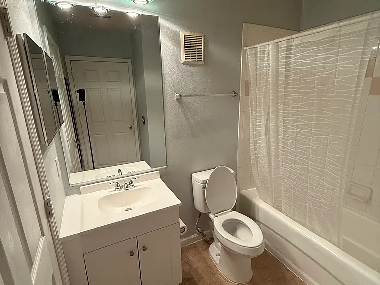 6584 Swissco Dr #711 — Photo 9