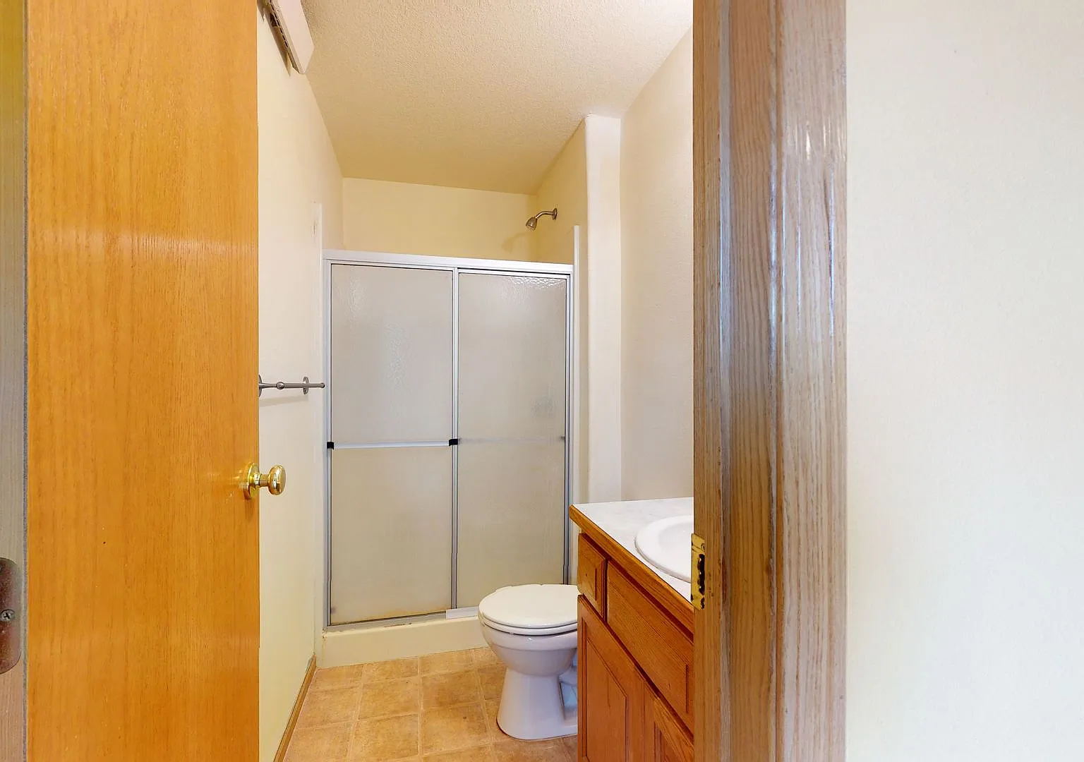Olympic Village: Your Alpine Sanctuary in the Heart of the Rockies — Photo 2