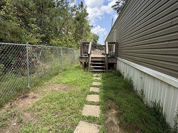 5th image of 3370 Clifton Rd