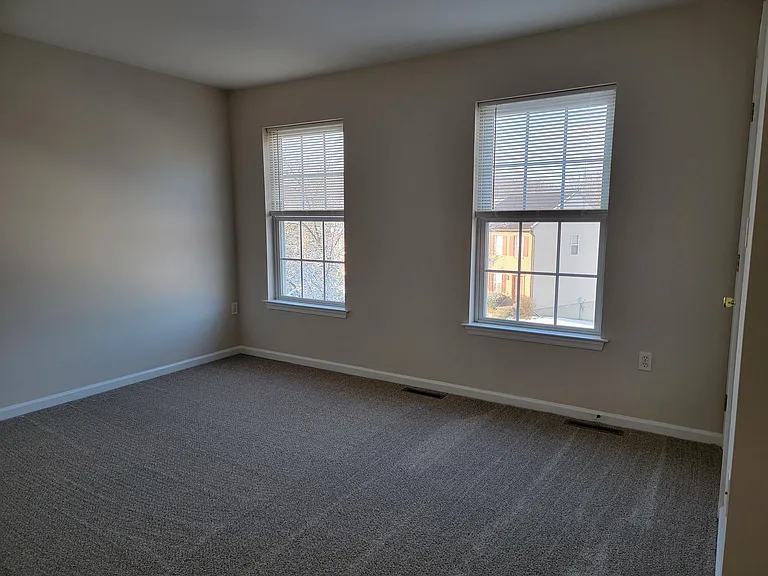 673 Rockwood Dr — Photo 19