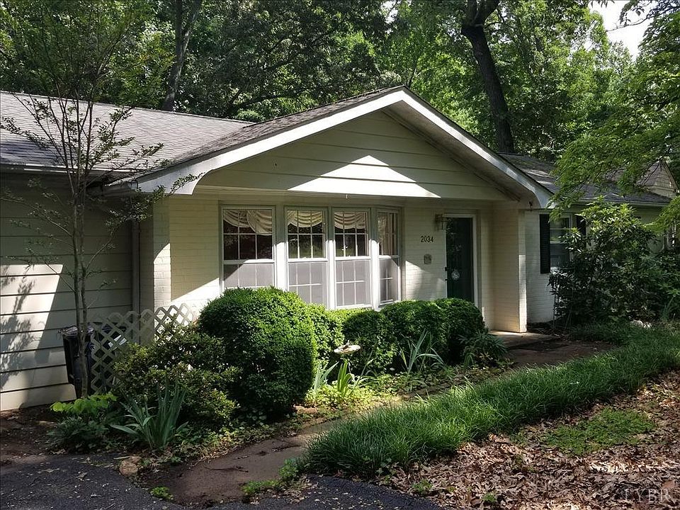 1st image of 2032 Royal Oak Way