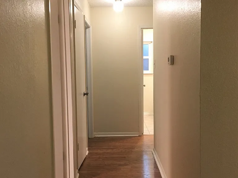 606 Circle Creek Dr — Photo 8