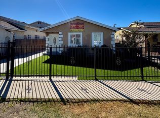 832 E 82nd St, Los Angeles, CA 90001