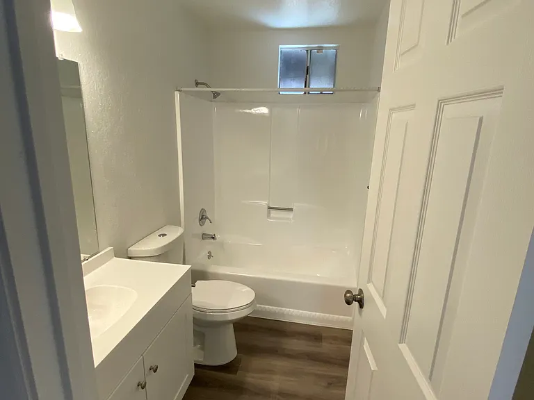 13192 Navajo Rd #3 — Photo 33