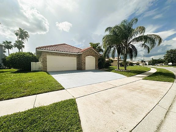 2nd image of 3803 Ocita Dr