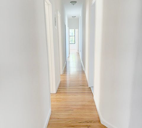 5th image of 140 E 92nd St APT 4S