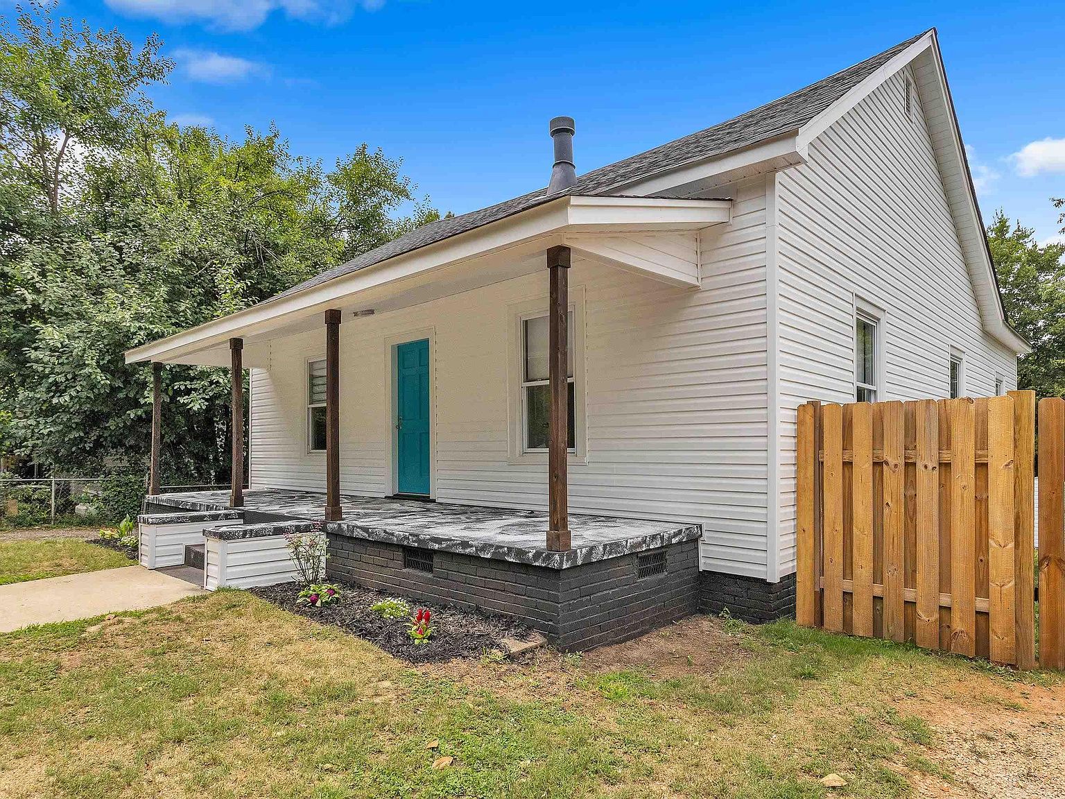 1106 St, Greenville, SC 29611 Zillow