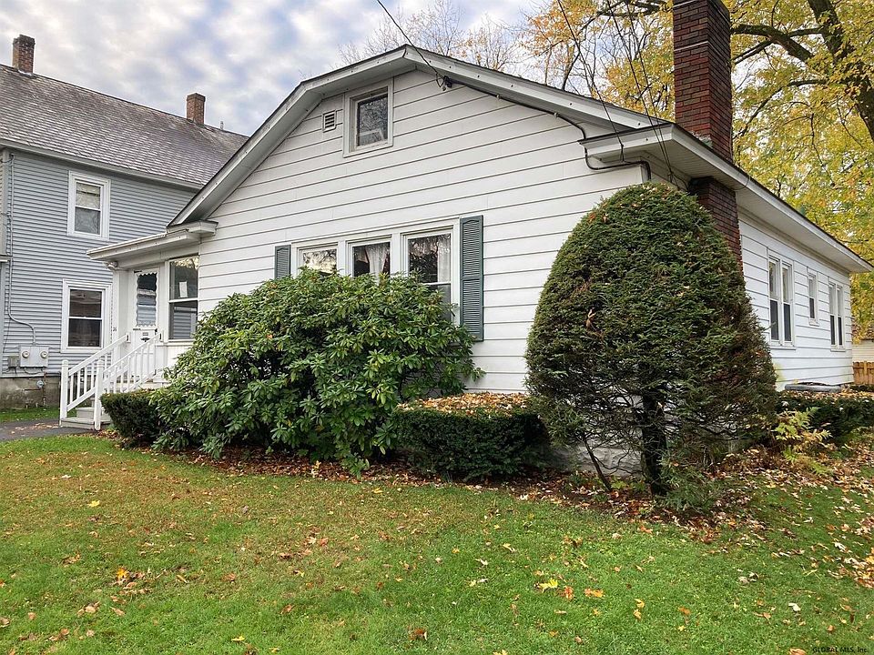 1st image of 26 Wing St