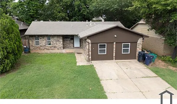 5017 S Briarwood Dr