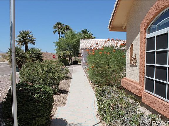 3rd image of 4016 S Jenny Dr