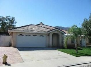 19495 Oakview Ln, Lake Elsinore, CA 92530