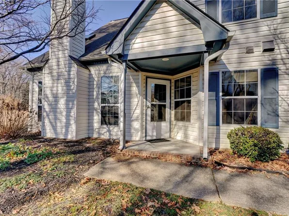 317 Ferguson Bnd, Yorktown, VA 23693