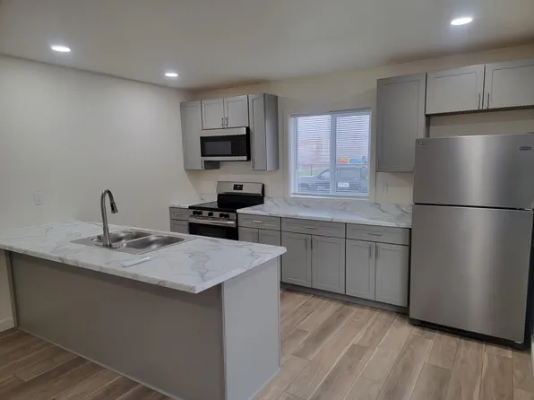 4069 S Pacific Hwy Space 103, Medford, OR 97501