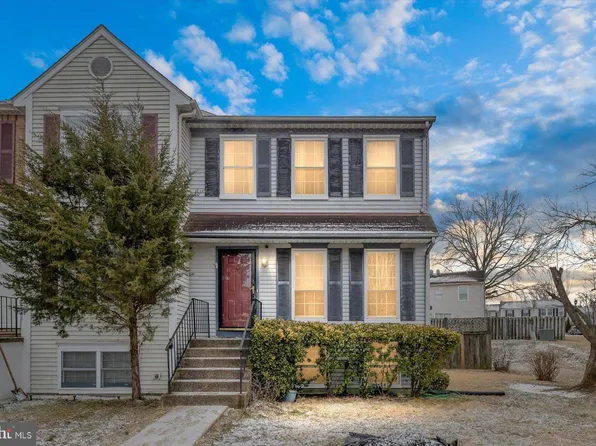 4691 Joanna Ct, Woodbridge, VA 22193