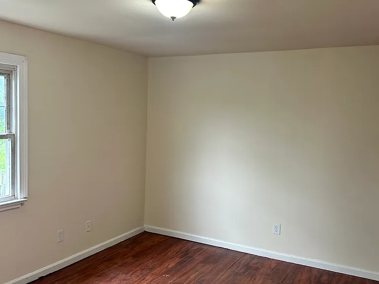 418 Rann Ct — Photo 7