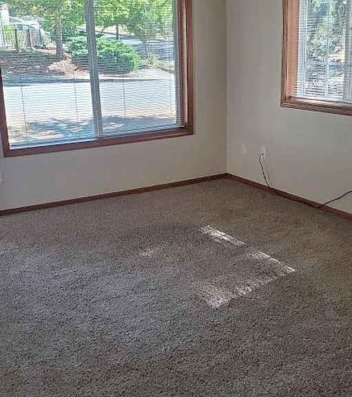 6708 Camellia Ct — Photo 3