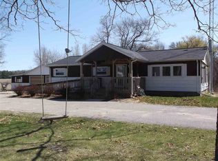 W2615 Dees Rd, Lyndon Station, WI 53944