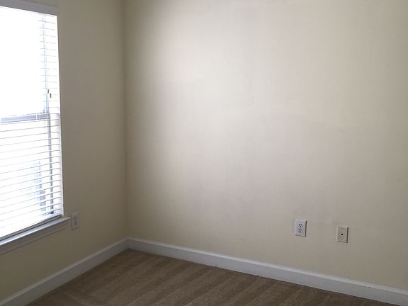 4th image of 18285 Bridle Club Dr