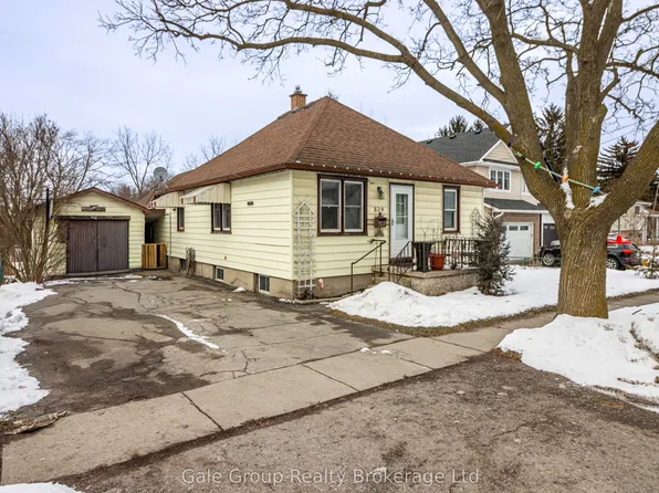 839 Dufferin St, Woodstock, ON N4S 1Y8