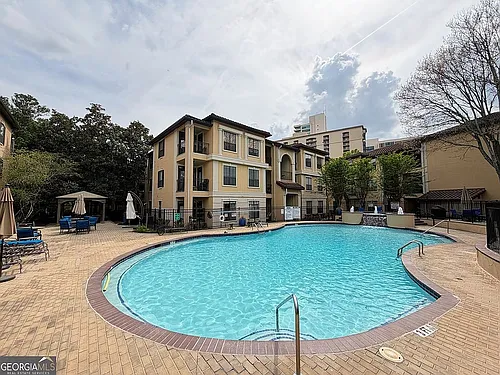 3777 Peachtree Rd Photo 1
