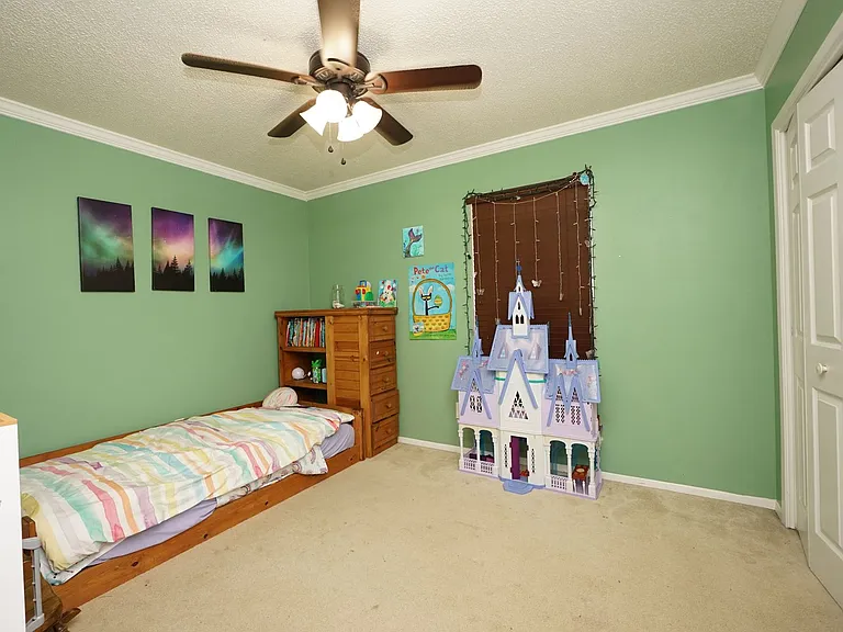 4496 Parkwood Ln W — Photo 21