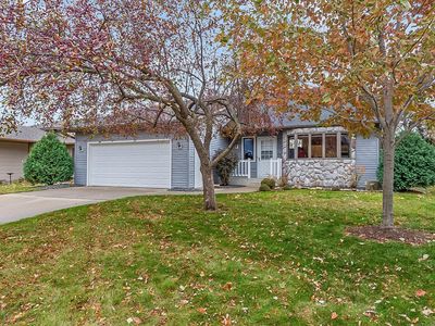 1740 Archibald Cir, Northfield, MN, 55057