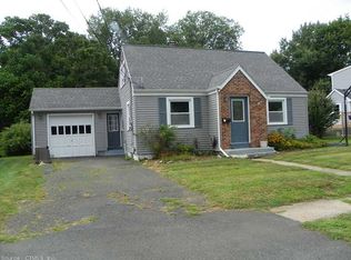 7 Berkley Ave, Southington, CT 06489