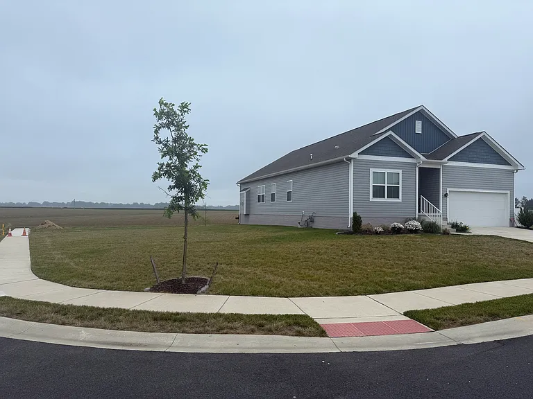 84 Pontoon Dr — Photo 4