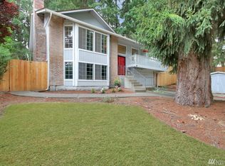 10002 63rd Avenue Ct E, Puyallup, WA 98373