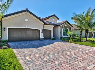 9439 Campanile Cir, Naples, FL 34114