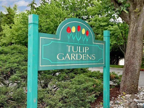 1 Tulip Cres APT 1A, Little Falls, NJ 07424