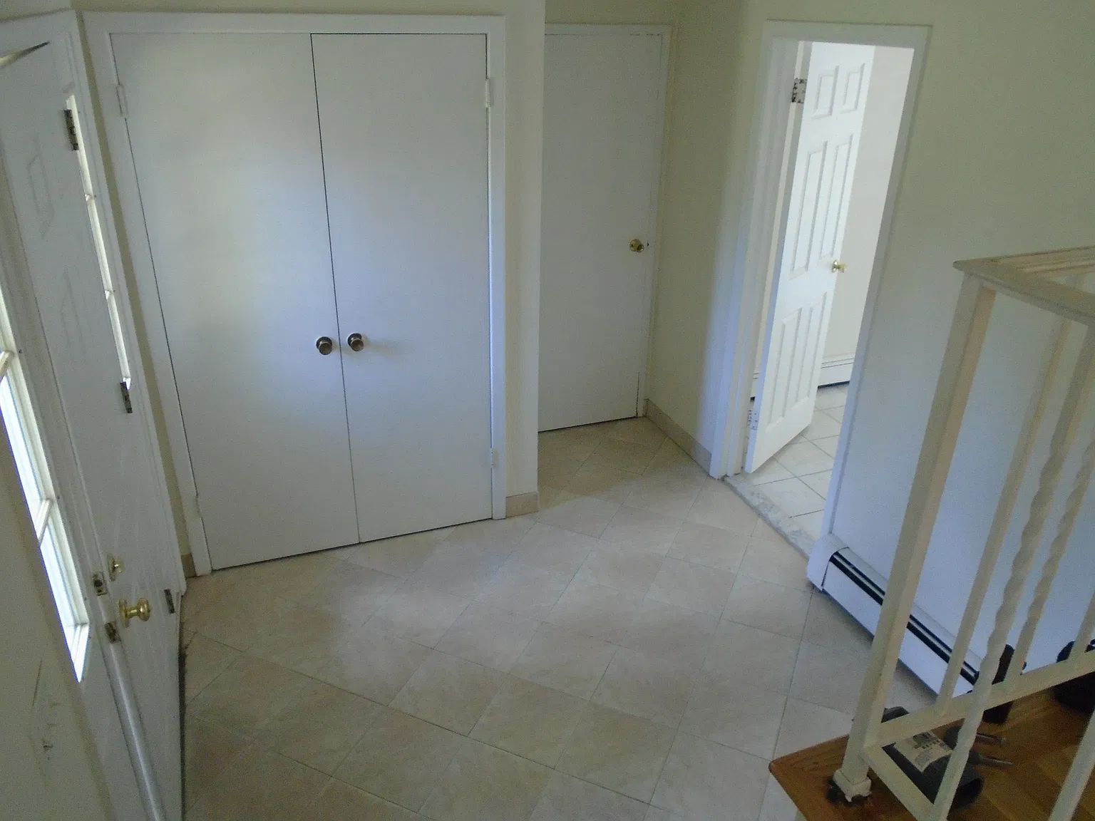 3 bed, 2.5 bath, 1604 sqft, $4,875 — Photo 2