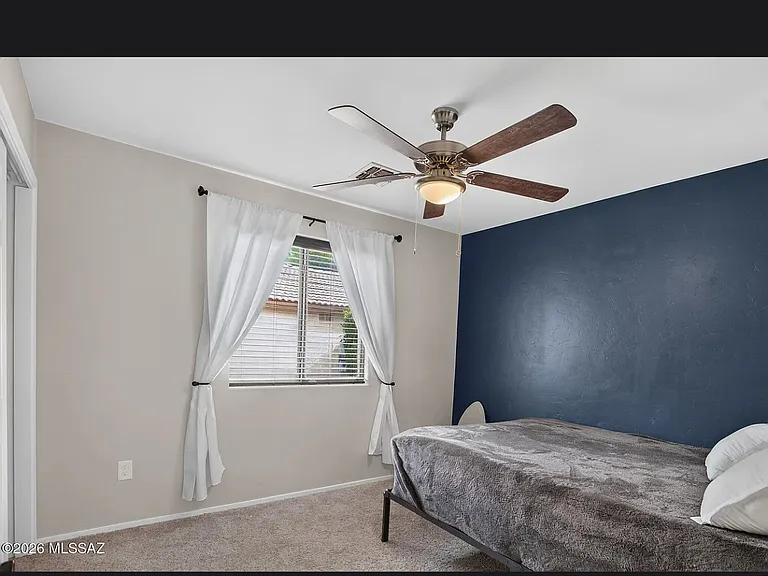 8330 S Camino Serpe — Photo 8