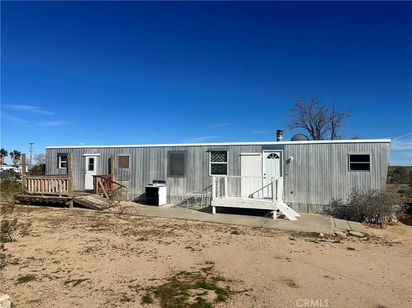 1477 Artesia Ave, Yucca Valley, CA 92284