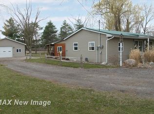 1435 W Fry Rd, Burt, MI 48417