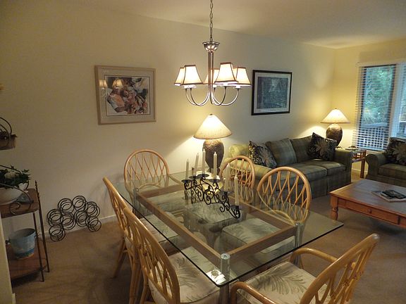 3rd image of 1359 Fairway Oaks Villa