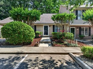 19 Crystal Oaks Ct, Durham, NC 27707