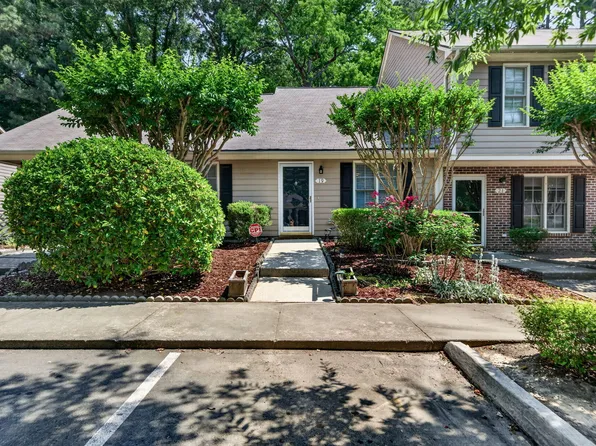 19 Crystal Oaks Ct, Durham, NC 27707