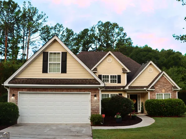 266 Richmond Dr, Social Circle, GA 30025